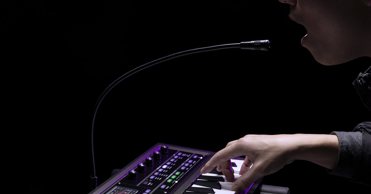 microKORG 2 Standard possiede un nuovo Vocal Processor molto potente. Infatti, oltre al Vocoder può generare effetti di correzione Hard Tune utili nella musica Trap, oppure armonizzatore vocale a 4 parti, microKORG 2 Standard possiede un nuovo Vocal Processor molto potente. Infatti, oltre al Vocoder può generare effetti di correzione Hard Tune utili nella musica Trap, oppure armonizzatore vocale a 4 parti,