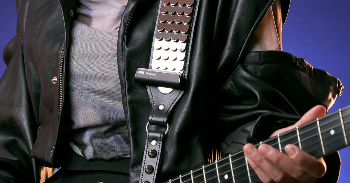 Con Pitchstrap BK KORG inaugura una nuova categoria di accordatori per chitarra o basso, il primo sul mercato in grado di rilevare con precisione le frequenze direttamente dalla tracolla dello strumento Con Pitchstrap BK KORG inaugura una nuova categoria di accordatori per chitarra o basso, il primo sul mercato in grado di rilevare con precisione le frequenze direttamente dalla tracolla dello strumento