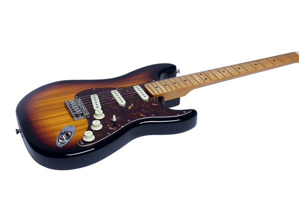 Eko Guitars - ST-401 Sunburst