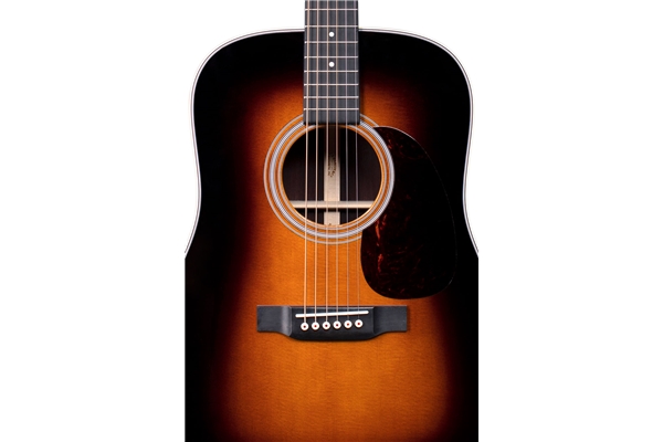 Martin & Co. - D-28 Sunburst (2025)