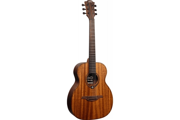 Lag ESCAPADEL-KAE Chitarra Acustica Travel Khaya Mahogany EQ Mancina