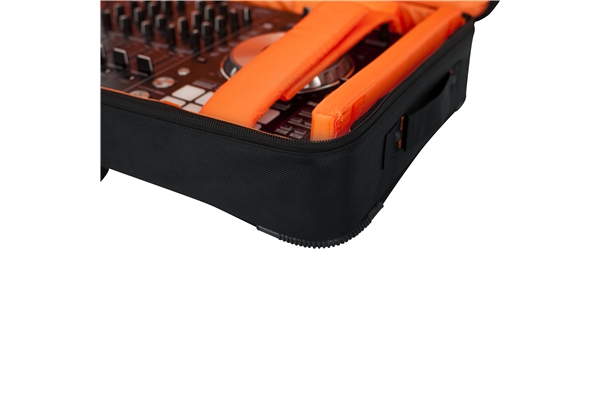 Gator Cases - G-CLUB-CONTROL-27BP Zaino controller DJ 27