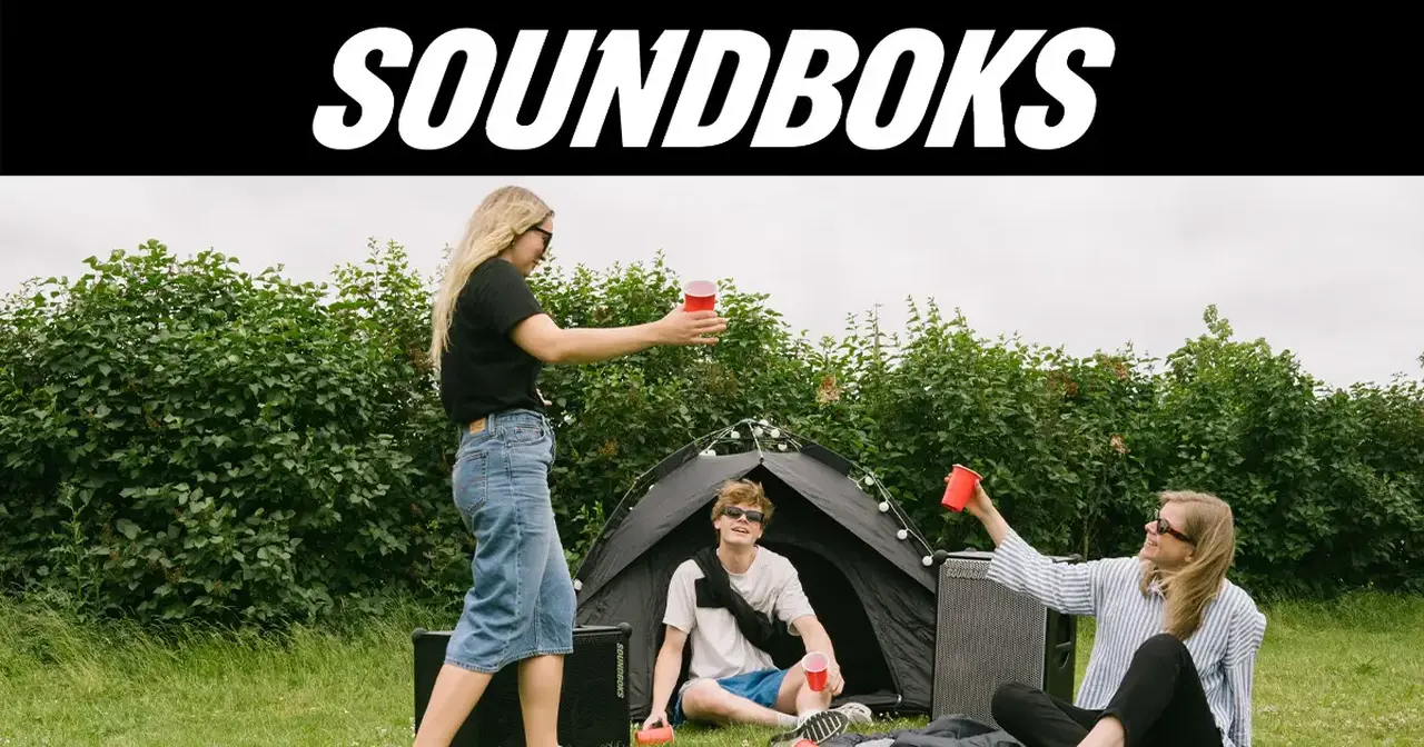 Casse Bluetooth SOUNDBOKS: potenti, portatili, resistenti a urti e acqua. Equalizzatore via app, DSP integrato. Collega fino a 5 speaker in modalità TEAM UP con tecnologia SKAA.