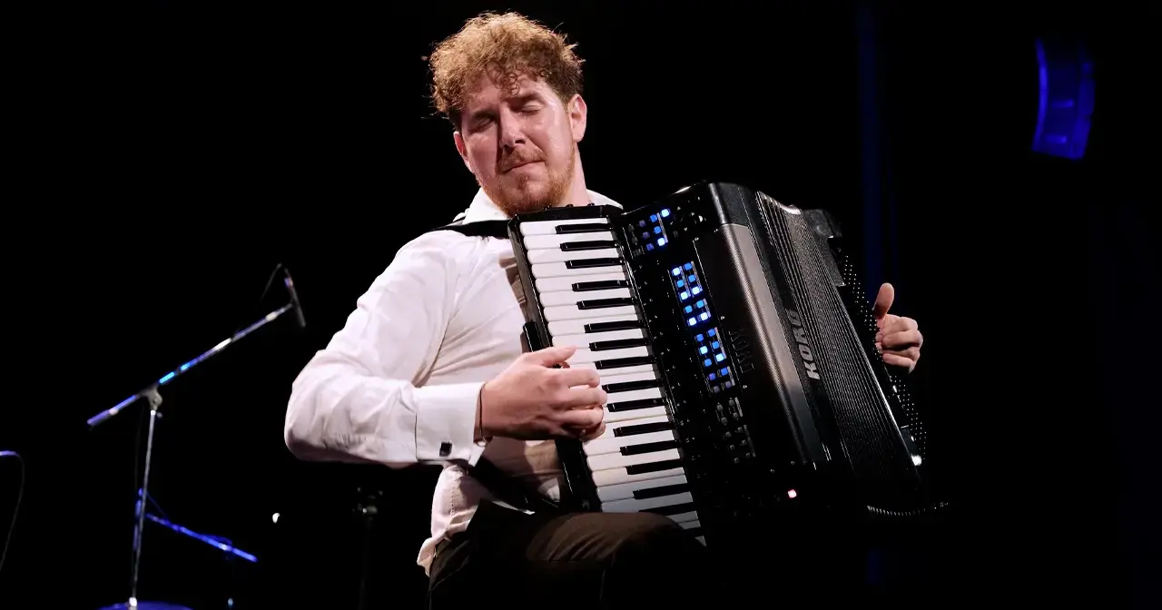KORG-FISA-SUPREMA-Adragna_1280x672_03.jpg