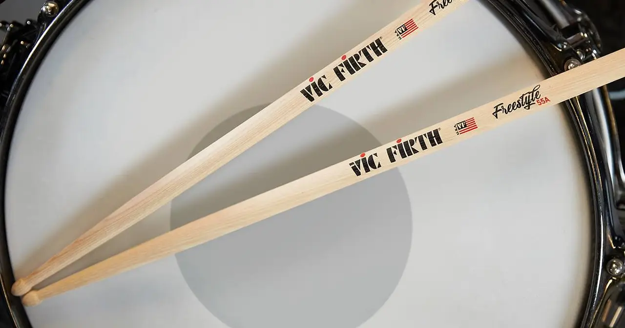 Le bacchette American Concept Freestyle offrono un'enorme gamma di risposte e maggior sensibilità grazie alla lunghezza aggiuntiva dell'impugnatura e del cono.