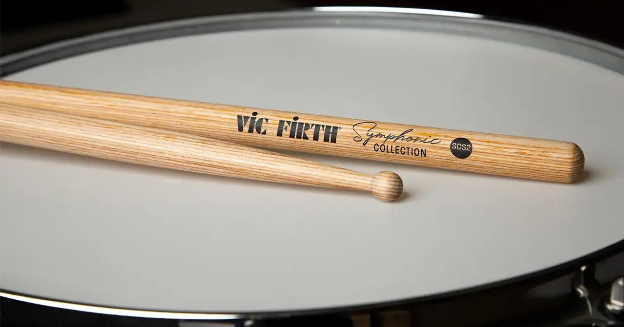 I modelli di bacchette e mallets Vic Firth Simphonic Collection costiuiscono una linea eclettica progettata insieme ad artisti di fama mondiale per soddisfare anche il musicista sinfonico più esigente.