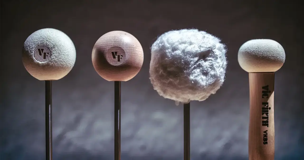 Vic Firth ha realizzato anche una serie di battenti in legno e in feltro denominati VICKICK da applicare al tuo pedale per grancassa.