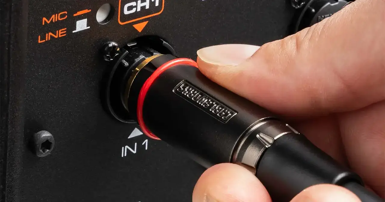 La serie Headliner è la linea di cavi premium-grade di Cableworks, grazie ai migliori connettori e conduttori che offrono prestazioni elevate. Anche i cavi di questa serie includono il sistema TORIColor ID