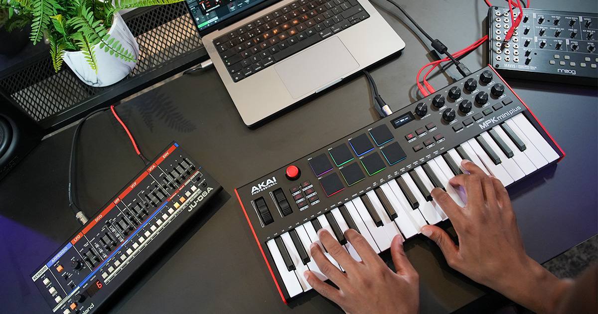 DTM・DAW AKAI MPK mini plus mpk-mini-plus. Music Life - Dj Point & Service