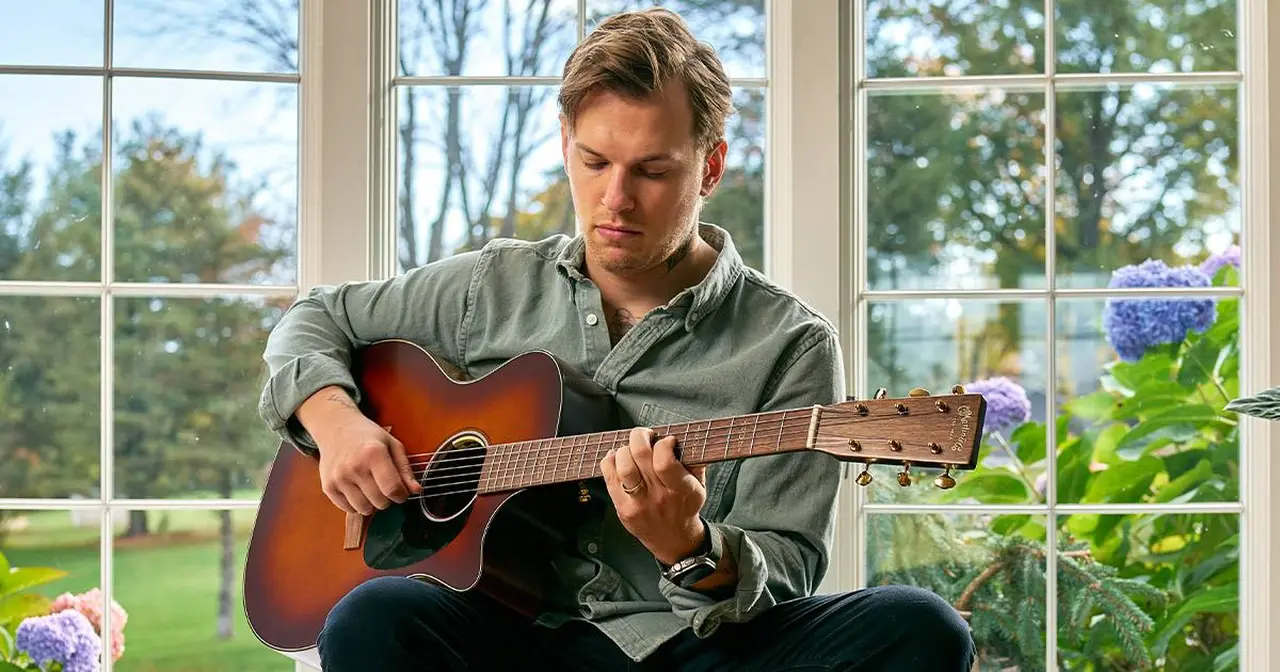 Scopri i modelli di chitarre acustiche Sustainable Wood di Martin & Co.