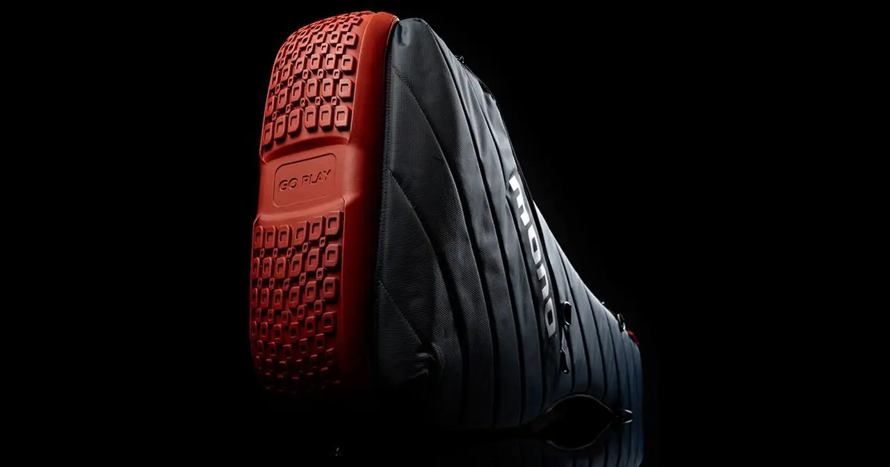 Grazie al sistema The Boot che devia gli urti la chitarra o il basso rimangono sempre protetti all'interno della custodia.