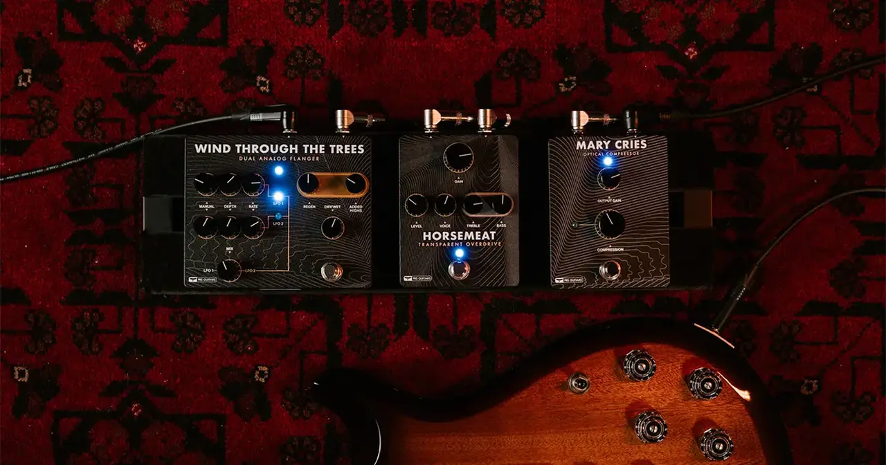 Nel 2022 la PRS ha realizzato i suoi primi pedali: l'Horsemeat, un overdrive trasparente, il Wind Through The Trees, un dual flanger, e il compressore ottico Mary Cries