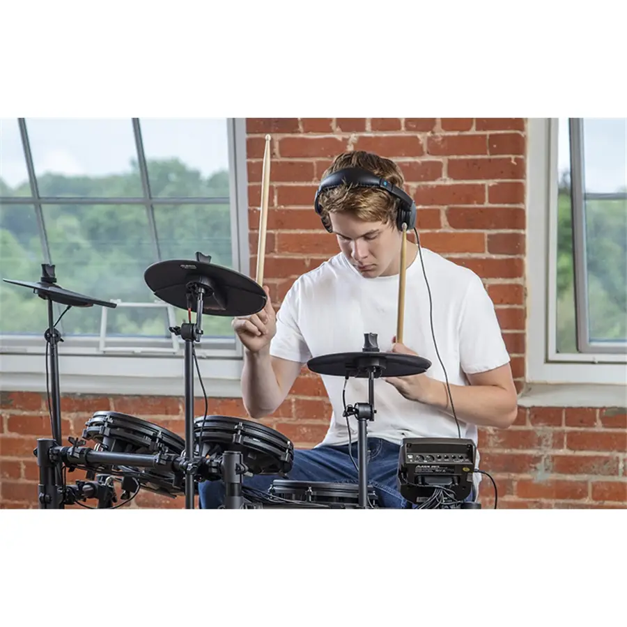 10-alesis-nitro-mesh-kit-5070052089_8