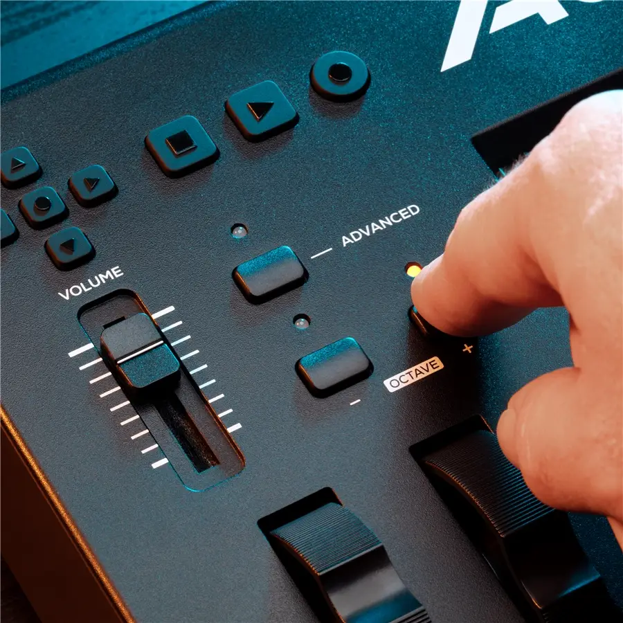 10-alesis-q88mkii-1070001025_7