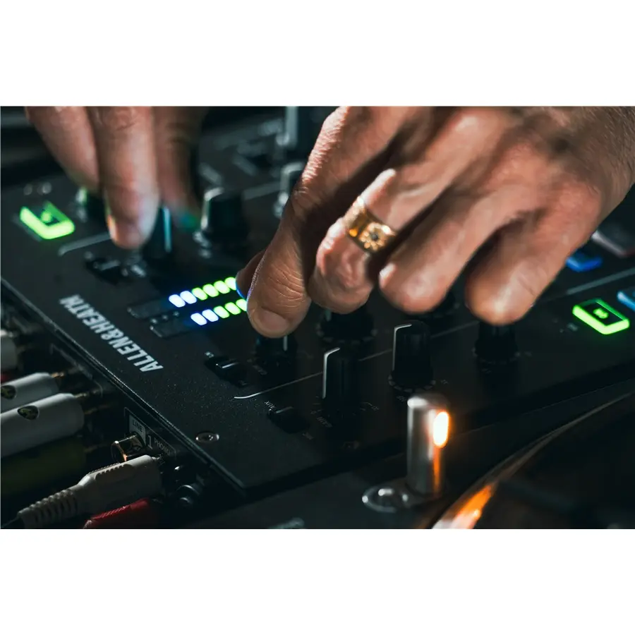 11-allen-heath-xone-24-gal61932004_7