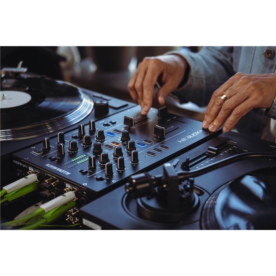 11-allen-heath-xone-24-gal61932004_8