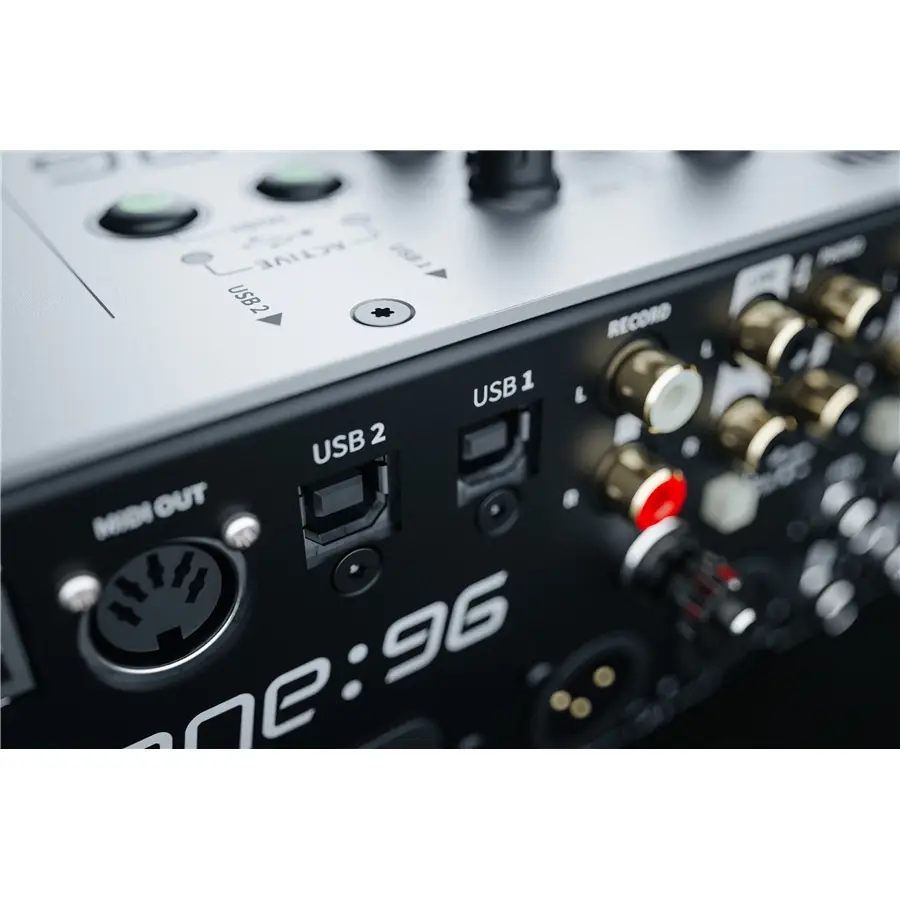 11-allen-heath-xone-96-mixer-analogico-per-club-e-dj-con-doppia-interfaccia-audio-usb-gal61900196_3