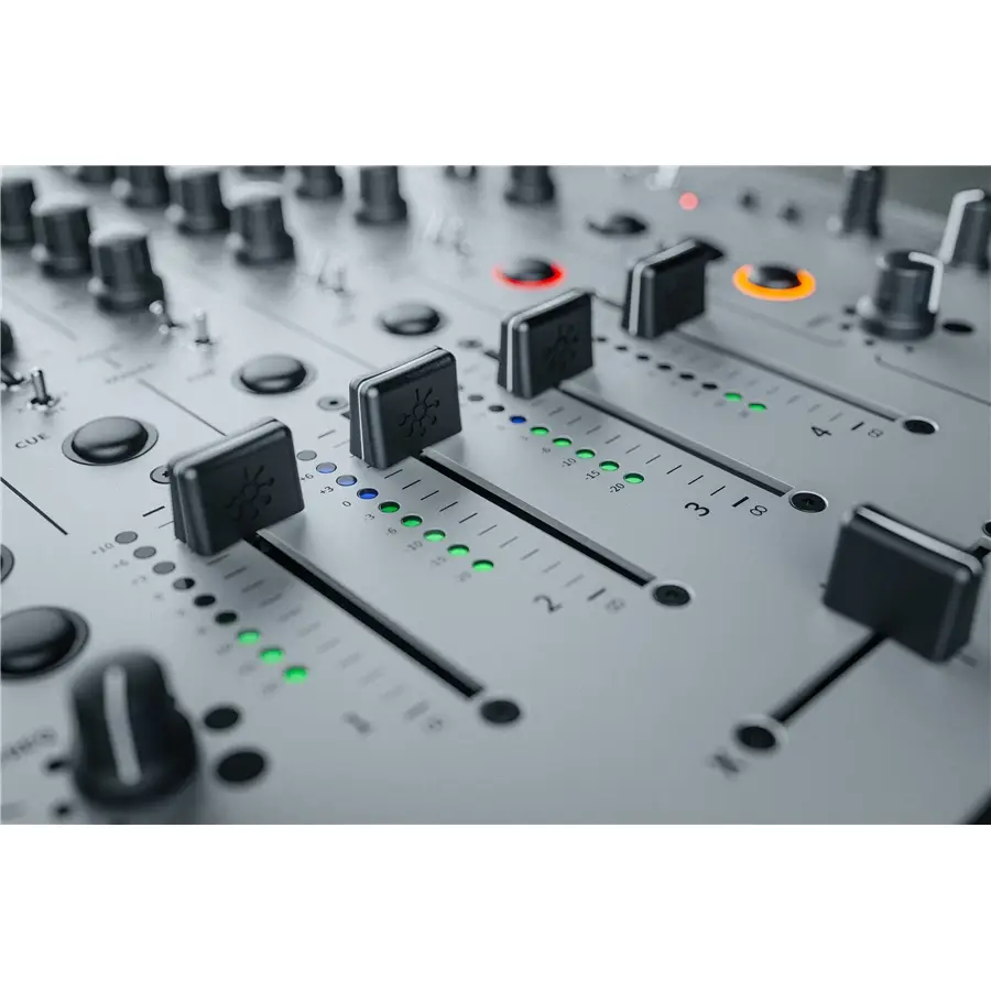 11-allen-heath-xone-96-mixer-analogico-per-club-e-dj-con-doppia-interfaccia-audio-usb-gal61900196_5