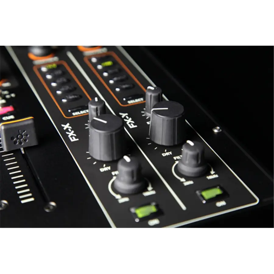 11-allen-heath-xone-db2-gal61900069_3