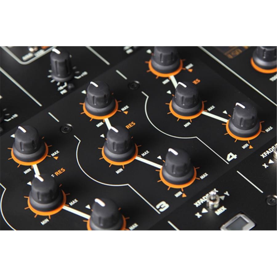 11-allen-heath-xone-db2-gal61900069_5