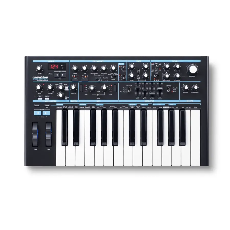 110-novation-bass-station-ii-14400001_0