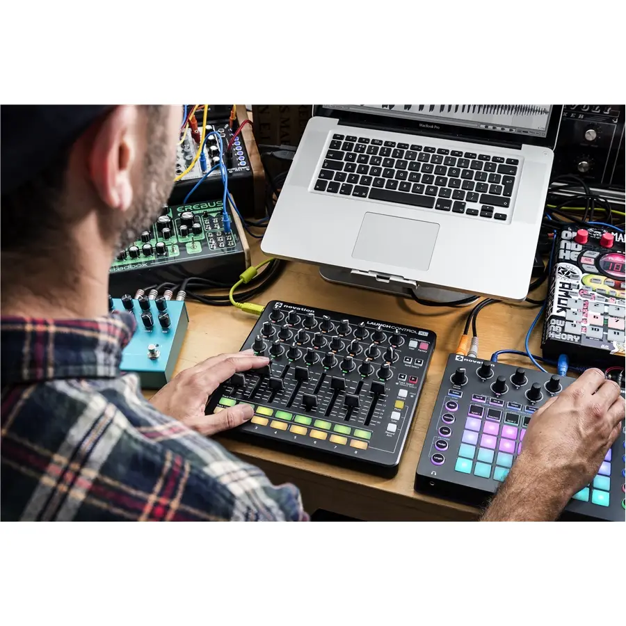 110-novation-launch-control-xl-14400009_4