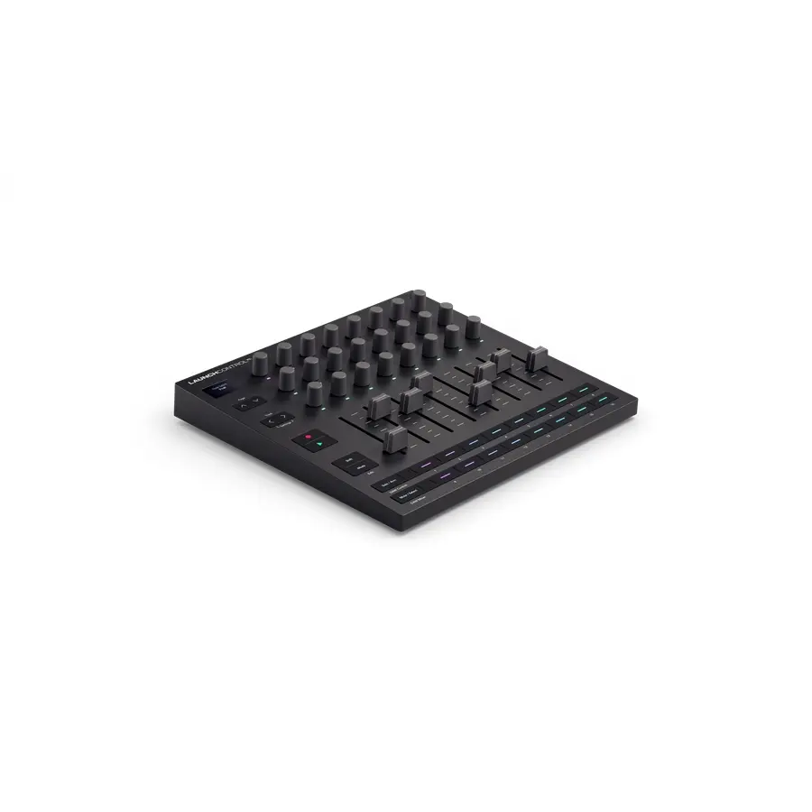110-novation-launch-control-xl-mk3-14400041_3