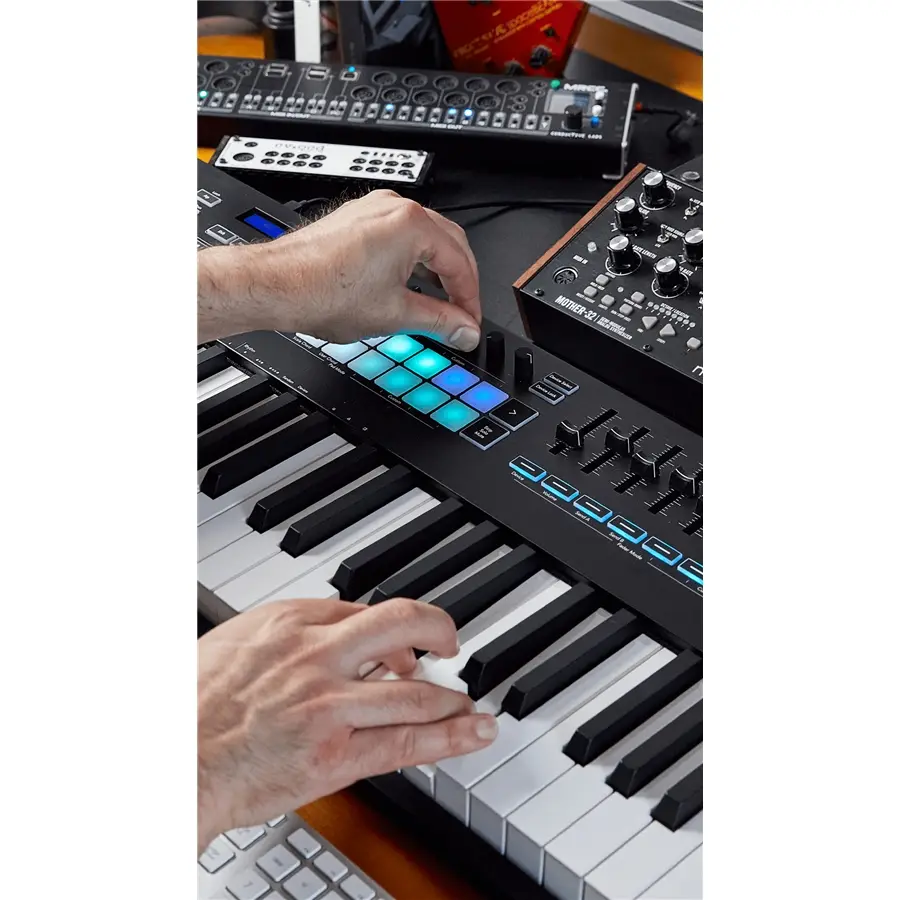 110-novation-launchkey-88-mk3-14400019_6
