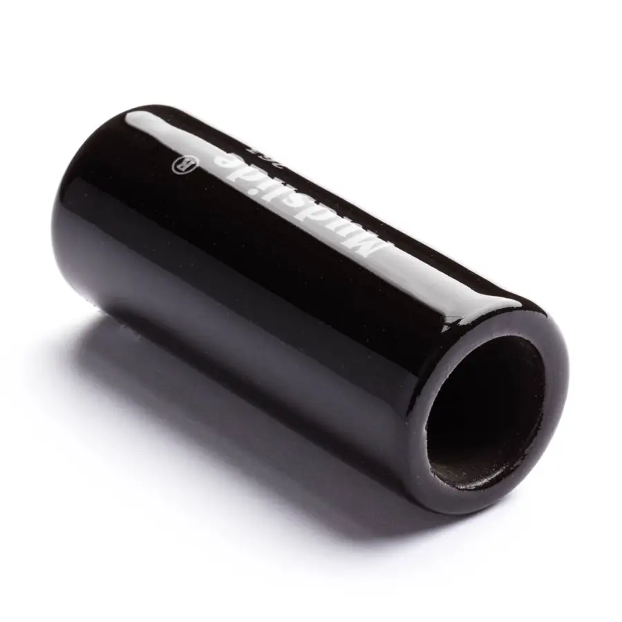 15-dunlop-263-mudslide-medium-slide-04504770_0