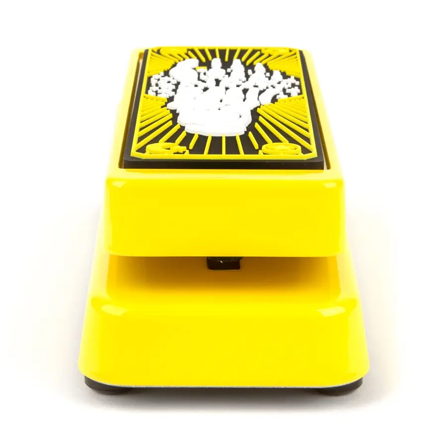 15-dunlop-kh95y-kirk-hammett-cry-baby-wah-yellow-sparkle-edition-04509470_3