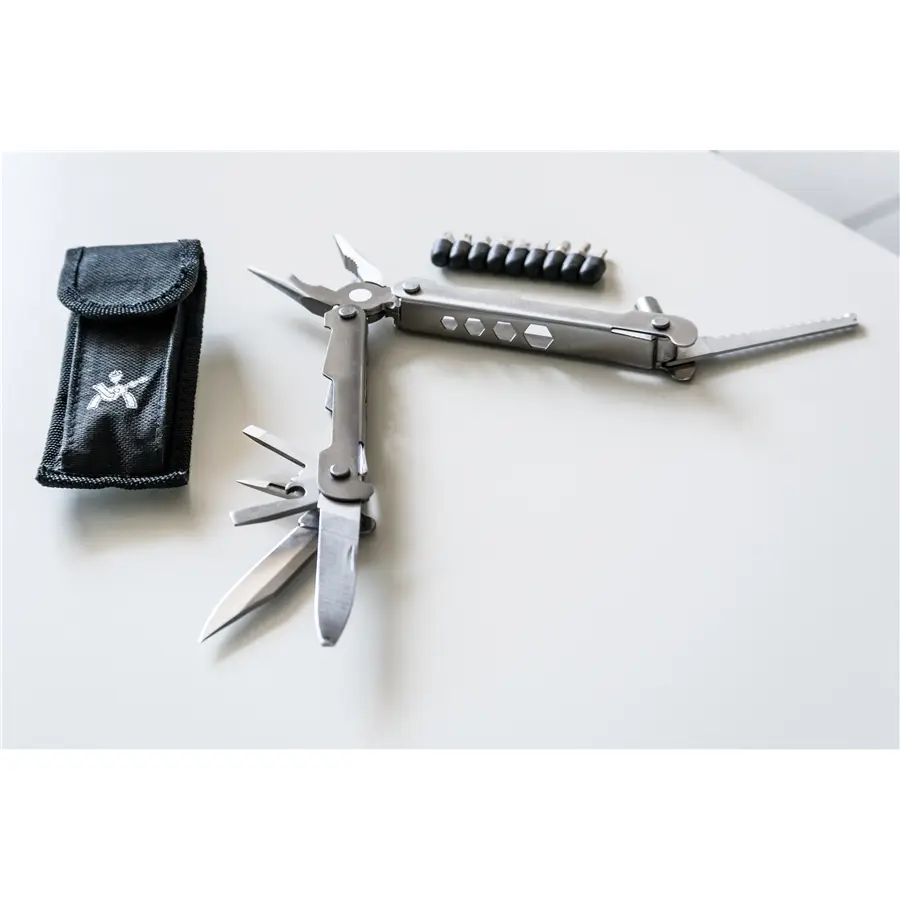 16-eko-guitars-multitool-06130047_5