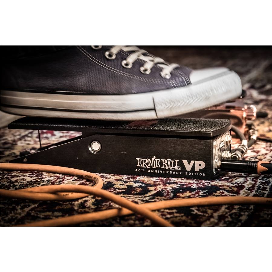 22-ernie-ball-pedale-volume-40th-anniversario-p06110_1