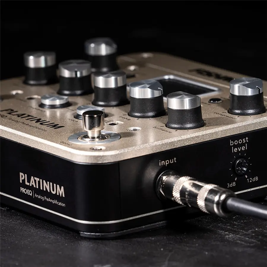 24-fishman-platinum-pro-eq-di-analog-preamp-pro-plt-201-14300731_4