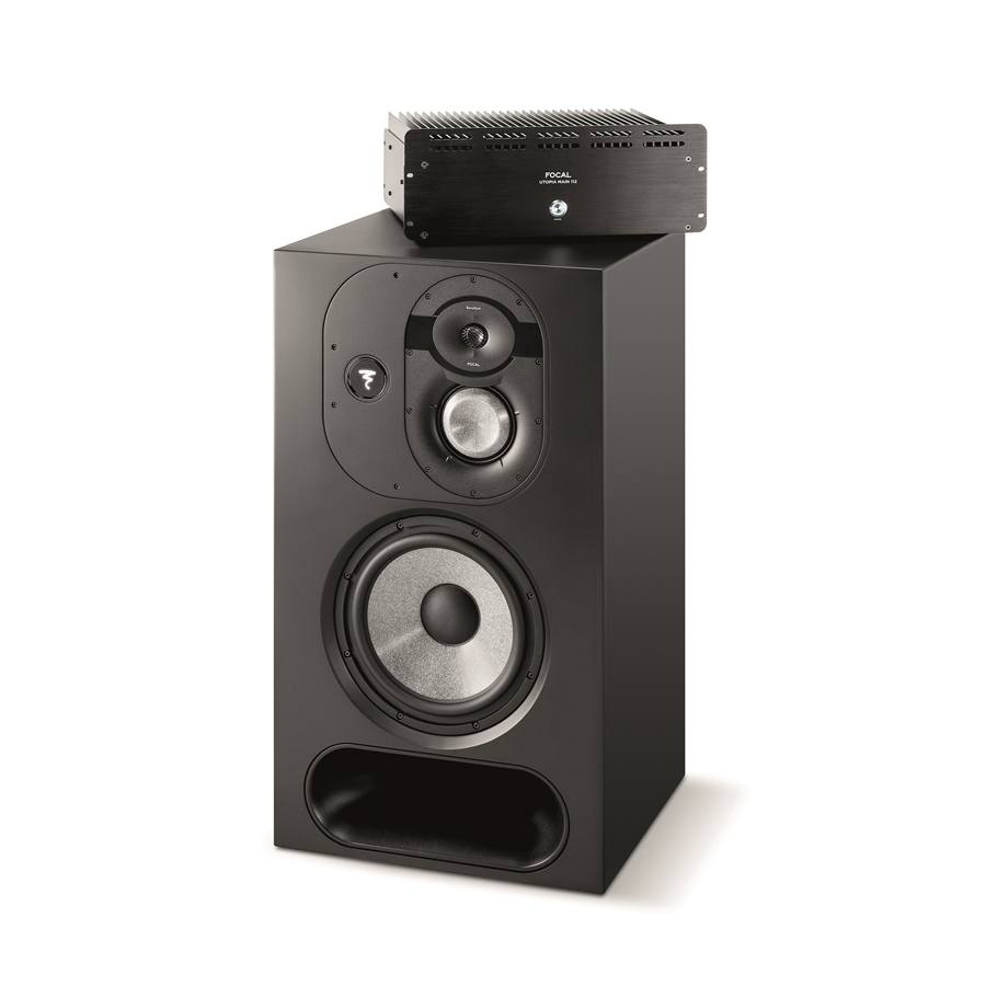 25-focal-utopia-main-112-coppia-11000074_7