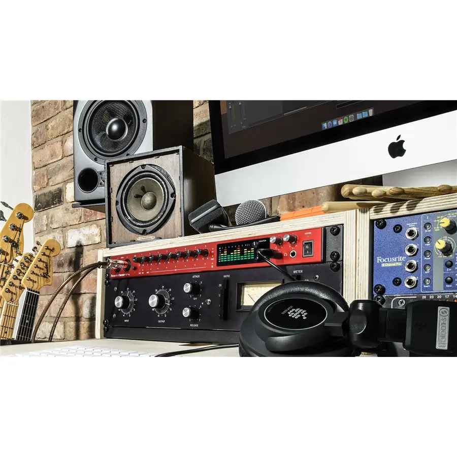 26-focusrite-clarett-8pre-gfo02001225_2