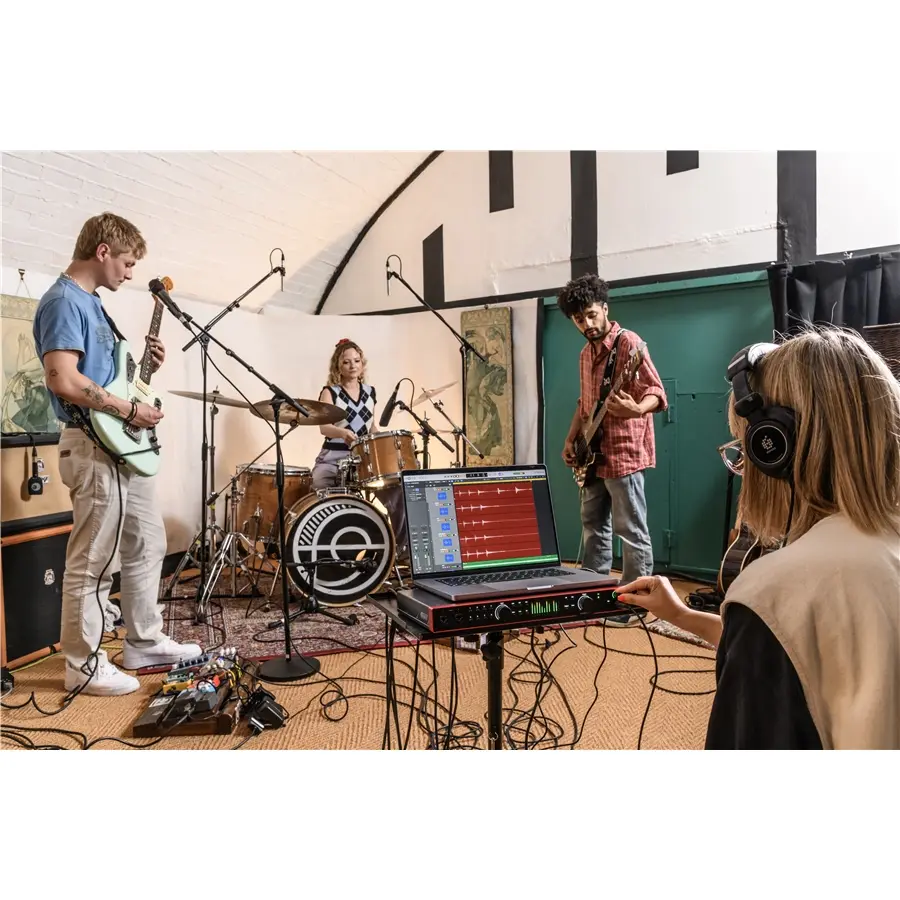 26-focusrite-scarlett-18i20-4th-gen-gfo02001241_5