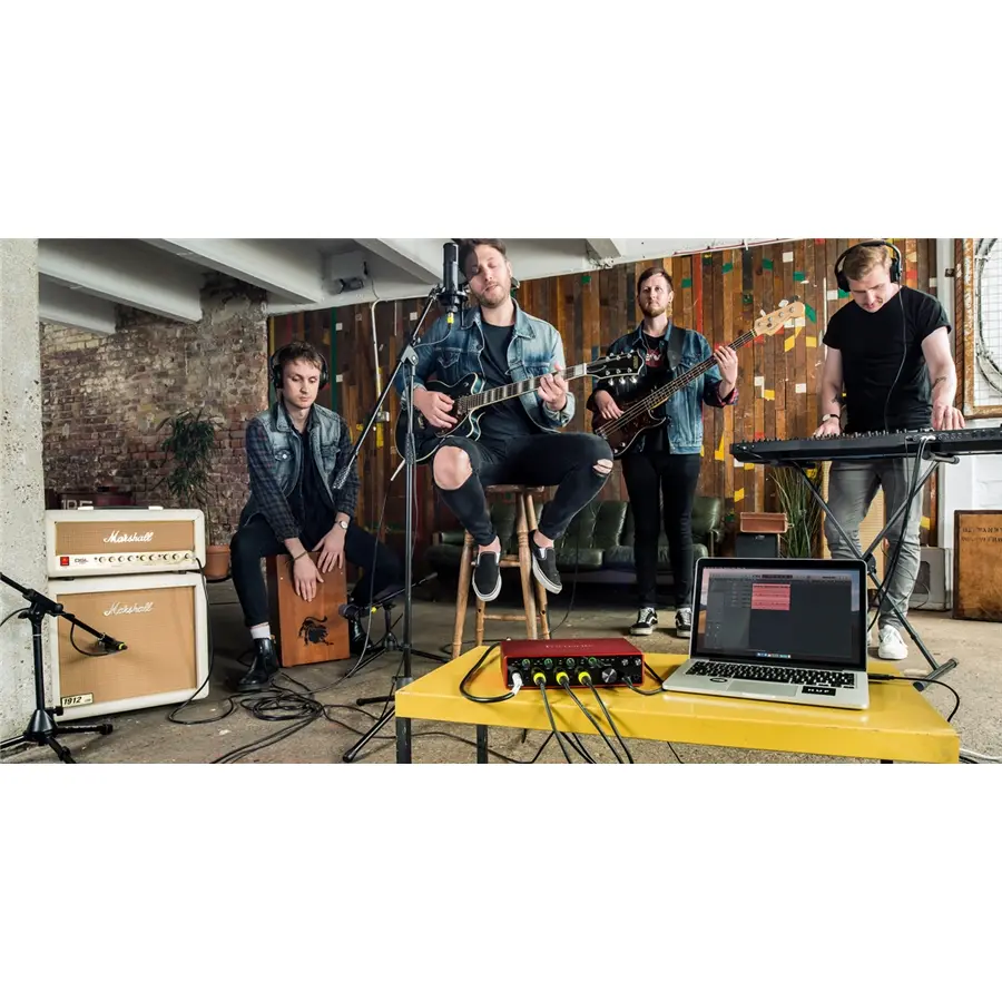 26-focusrite-scarlett-18i8-3rd-gen-gfo02001360_5