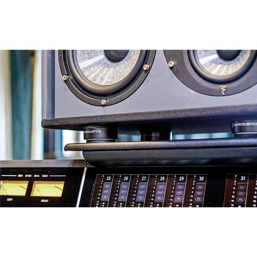 29-isoacoustics-iso-puck-15900035_7