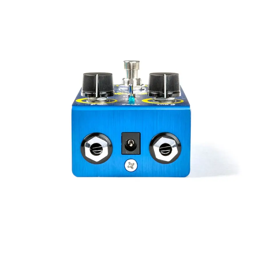 3-way-huge-wm61-smalls-blue-hippo-analog-chorus-04508672_3