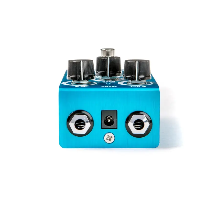 3-way-huge-wm71-smalls-aqua-puss-analog-delay-04508673_3