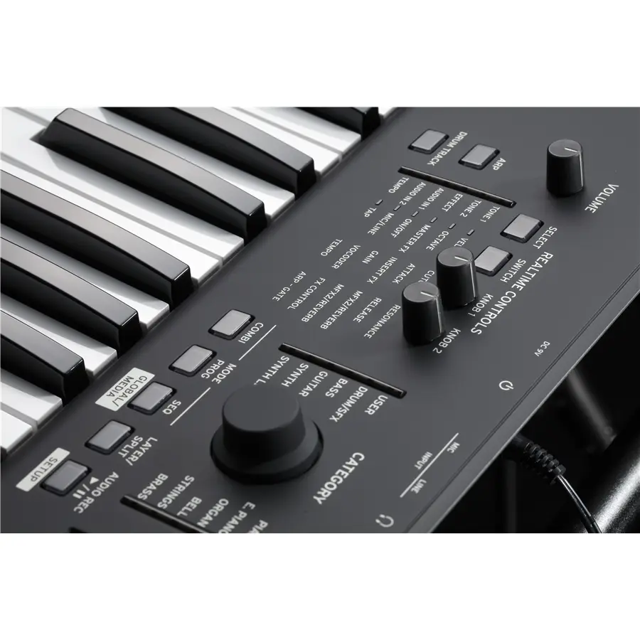30-korg-kross-2-61-super-matte-black-c1280200403_14