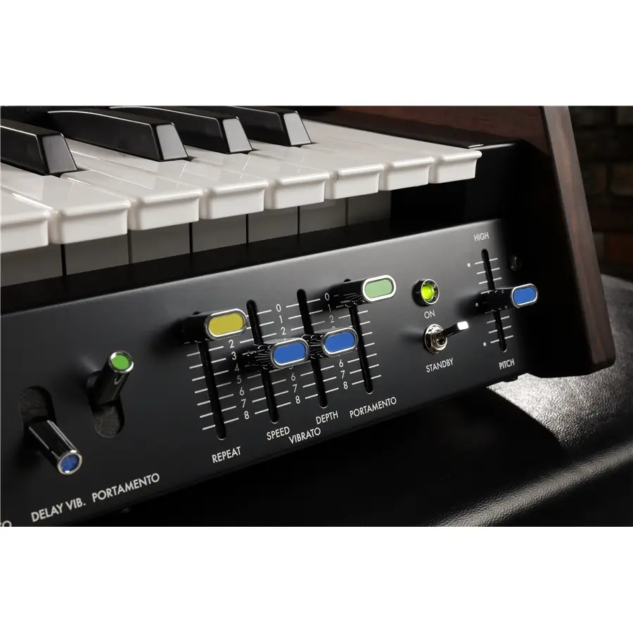 30-korg-minikorg-700-fs-c1280240181_11