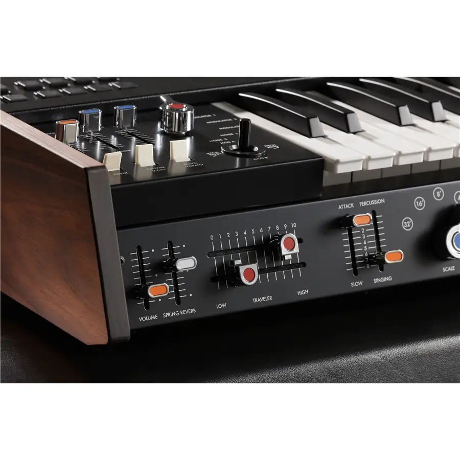 30-korg-minikorg-700-fs-c1280240181_2