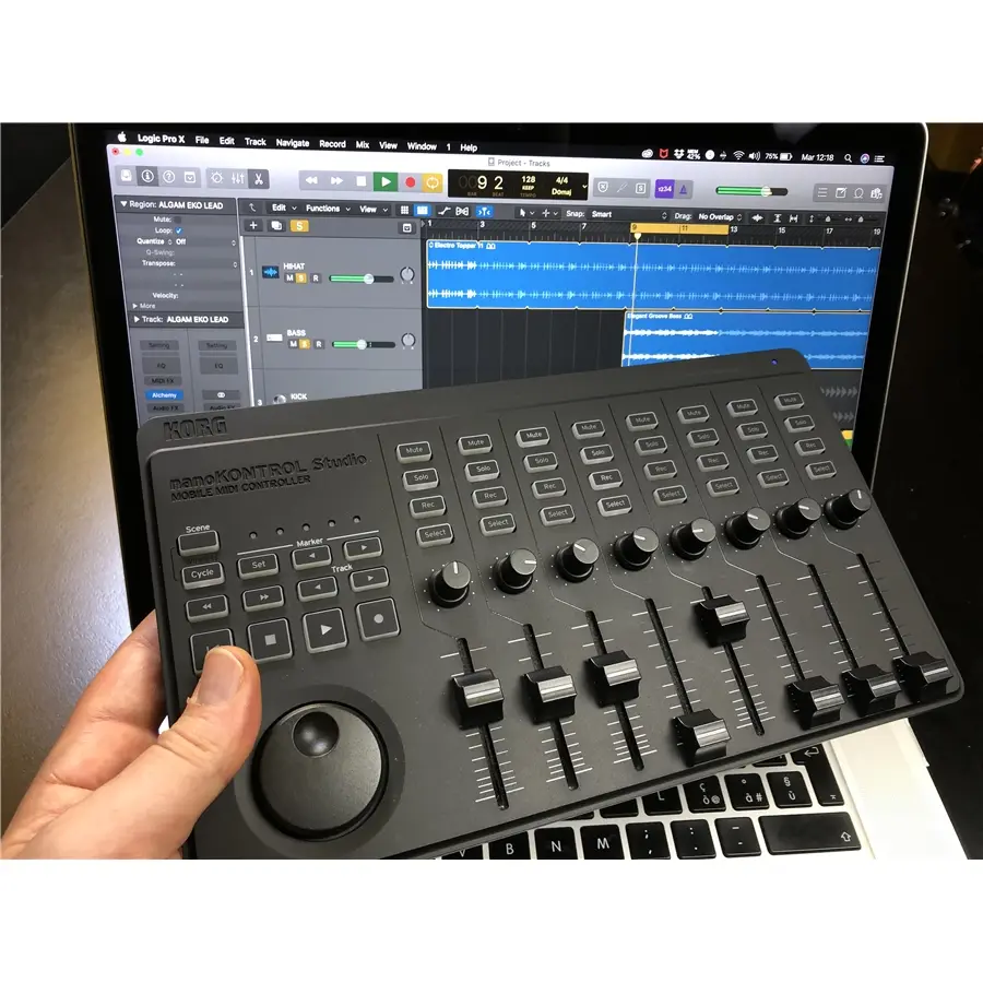 30-korg-nanokontrol-studio-c1280270087_4