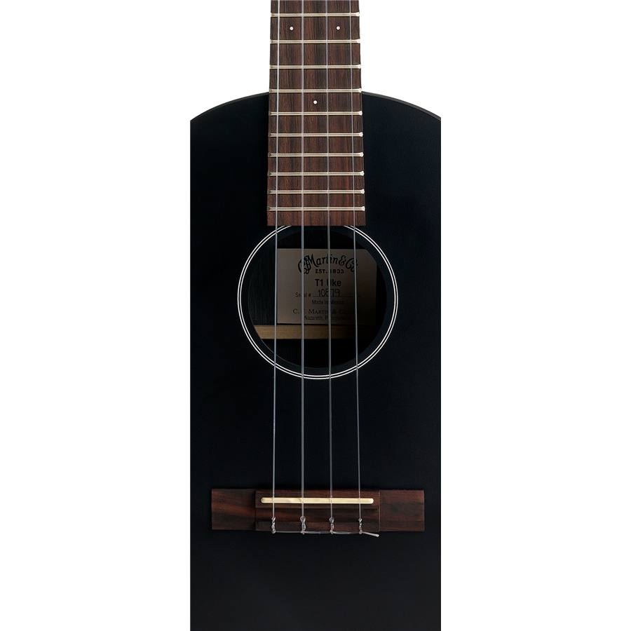 33-martin-co-0xl-tenor-uke-black-left-06603069_3