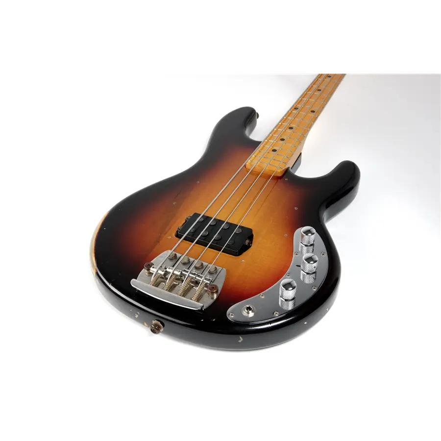 35-music-man-cliff-williams-stingray-bass-mm-292711000csrc_2