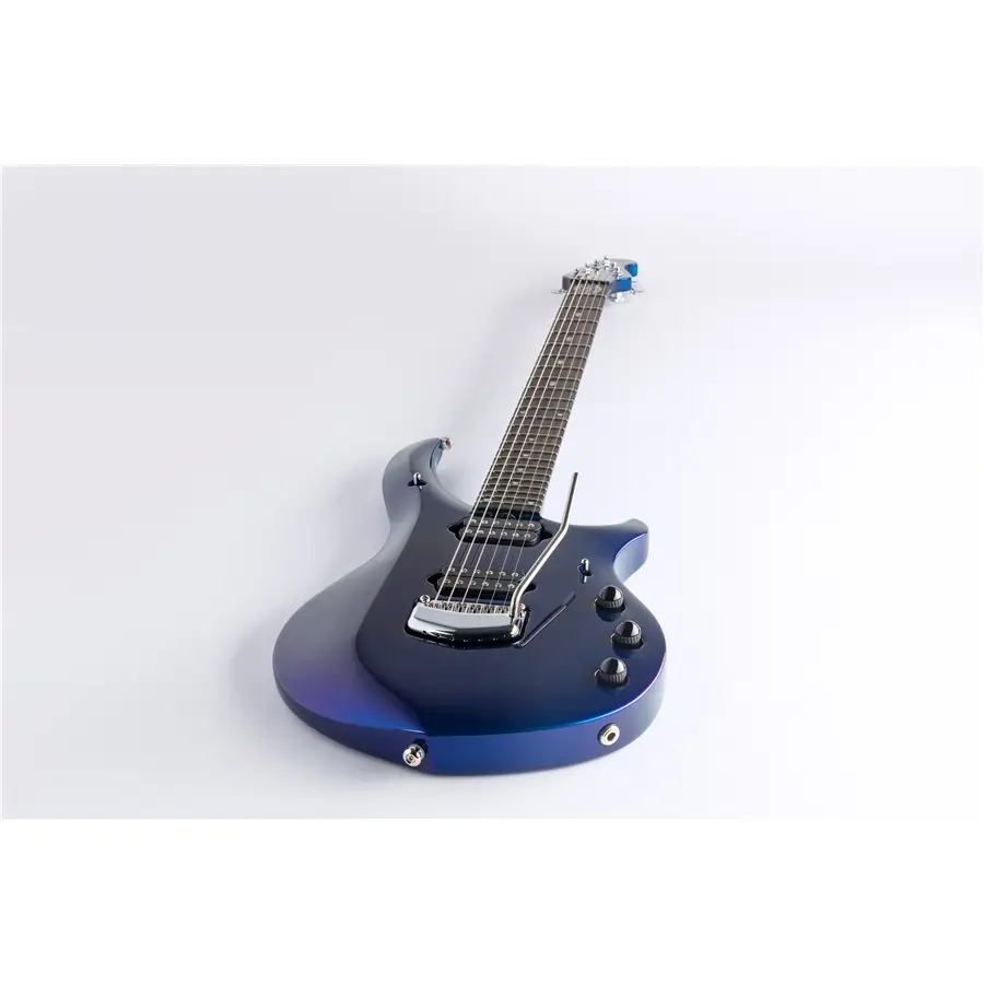 35-music-man-majesty-2019-kinetic-blue-mm-611bh5000cscr_2