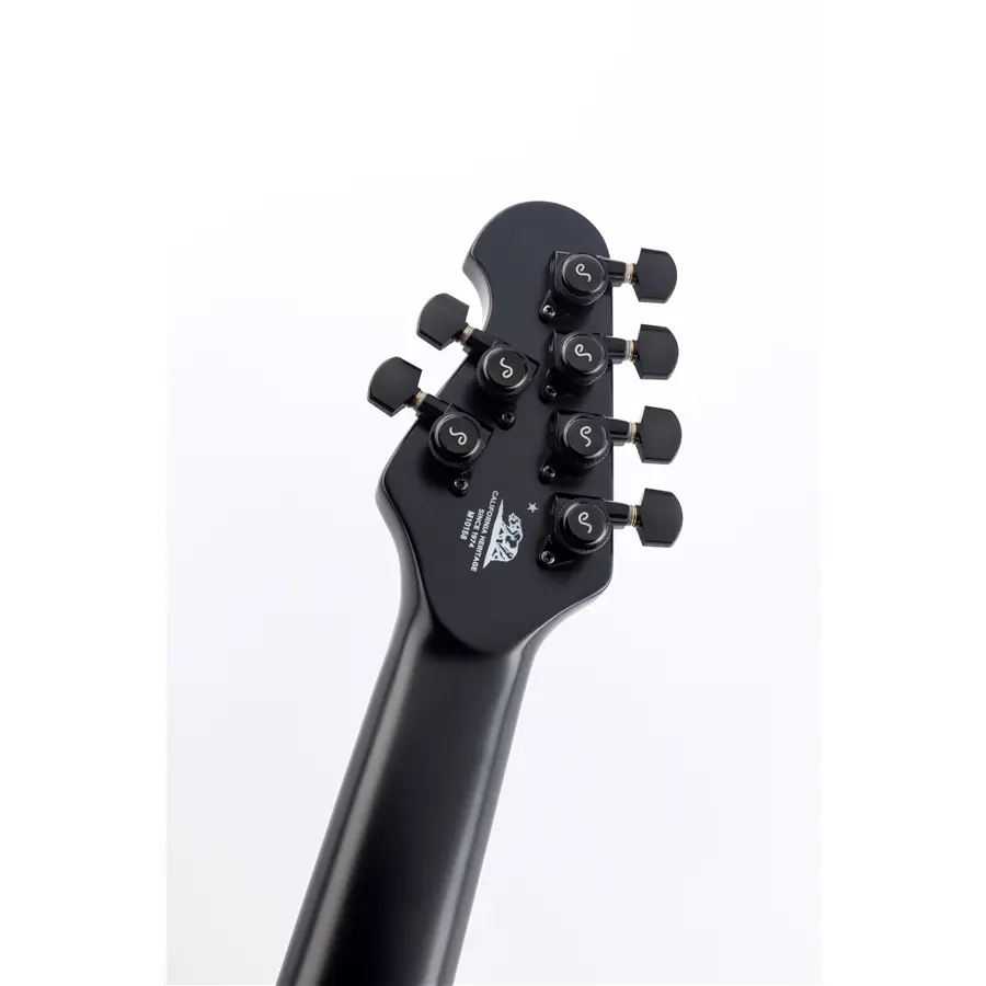 35-music-man-majesty-2019-stealth-black-mm-611665000csbm_12