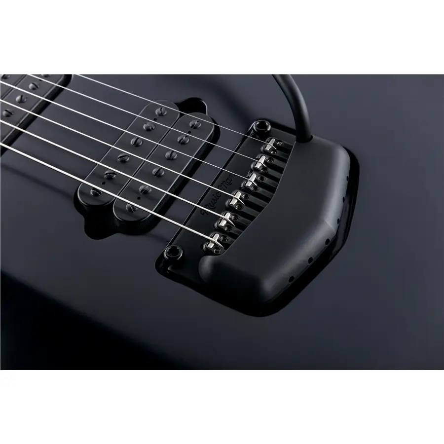 35-music-man-majesty-2019-stealth-black-mm-611665000csbm_7