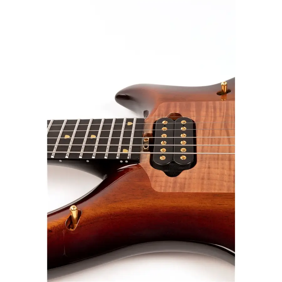 35-music-man-majesty-6-20th-anniversary-honey-butter-burst-mm-603zz5000csbg_7